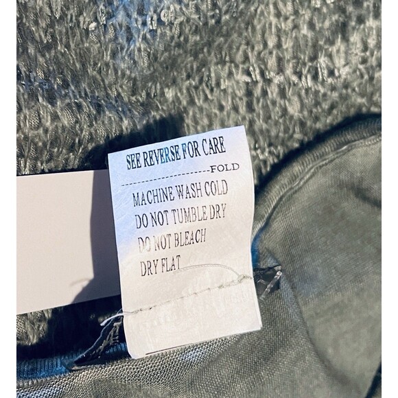 NWT INDIGO THREAD CO. Soft Green Mixed Fabrics Asymmetrical Lagenlook Tunic XL - Picture 2 of 11